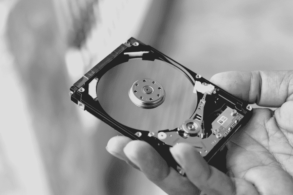 HDD bnw image